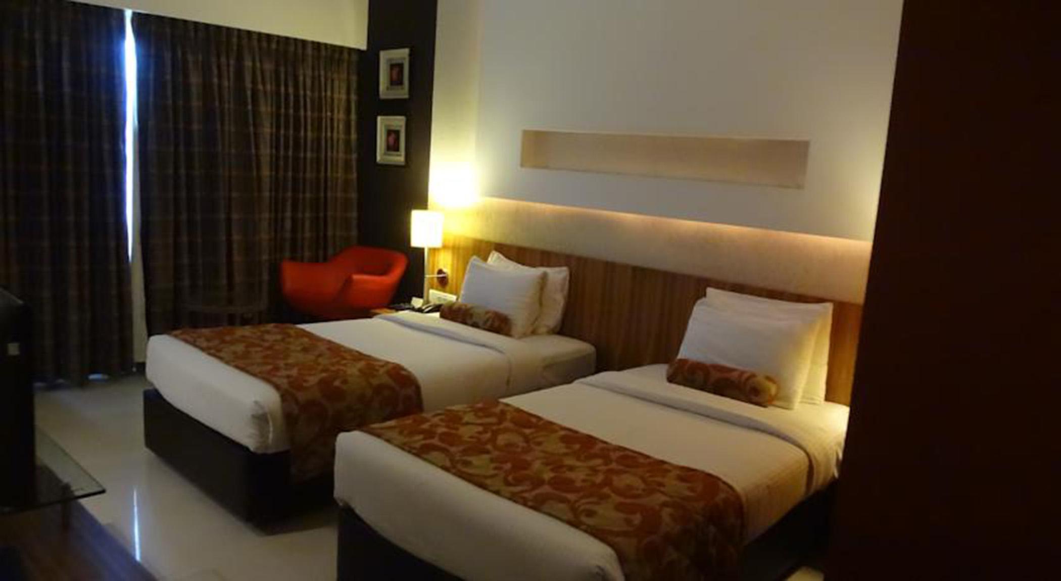 Hotel Satkar Residency Thane Exteriör bild